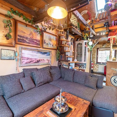 Comfortable Apartment In Wismar Mecklenburg With Fireplace Ngoại thất bức ảnh